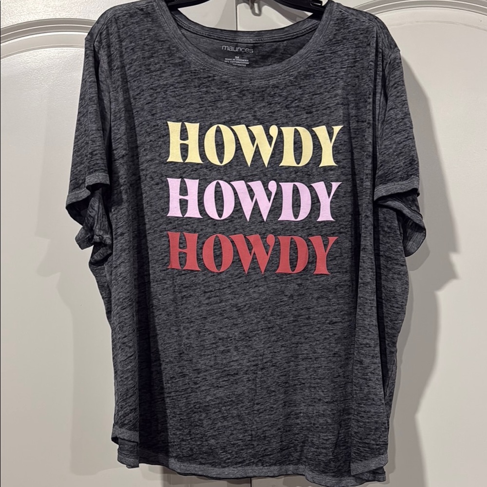 Gray Graphic Tee with Multicolor 'Howdy' Print